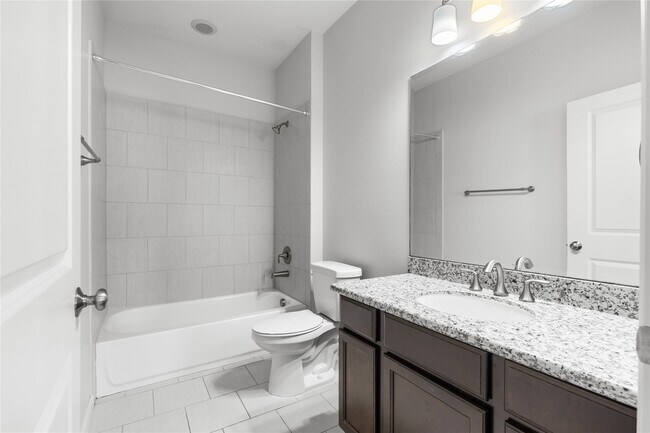 Building Photo - 243 Kendrick Pines Blvd