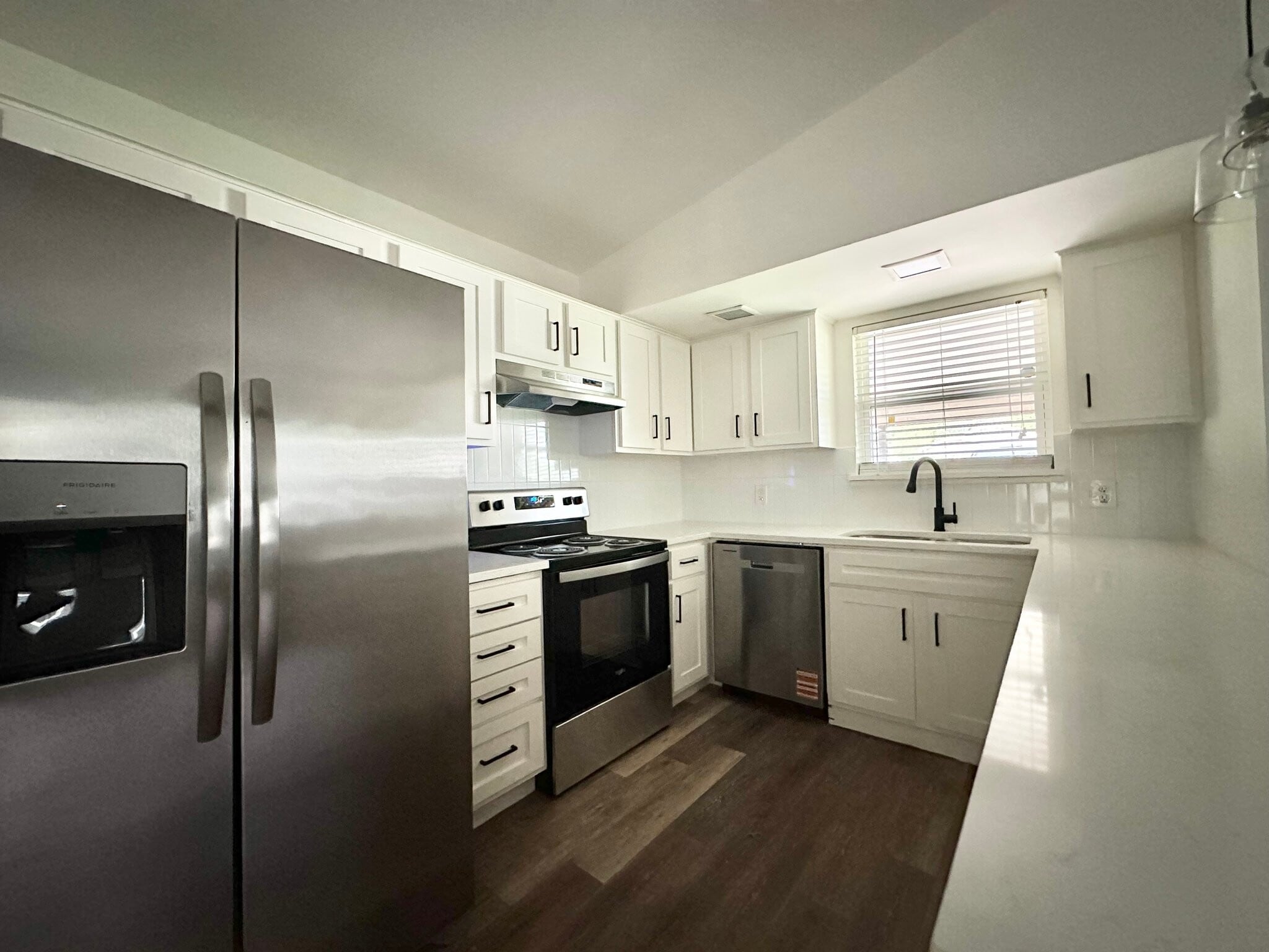 Building Photo - 4933 Curzon Ave