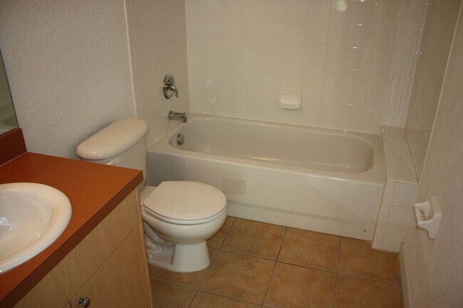 Building Photo - Pioneer Building-Longleaf Community