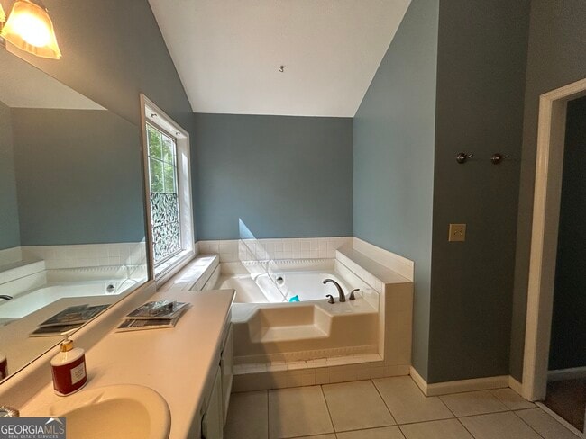 Building Photo - 102 Shawville Ln