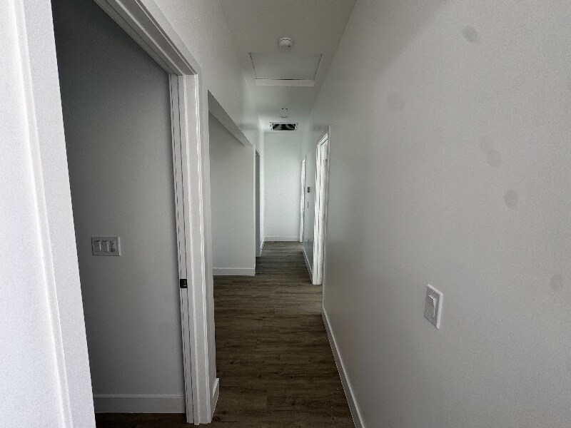 Building Photo - 25514 Walker St