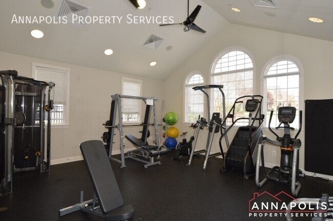 Building Photo - 2550 Cherry Tree Rd