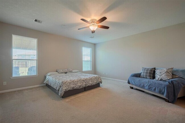 Building Photo - 4323 N Vineyard Meadow Ln