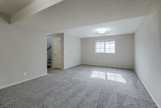 Building Photo - Must See 3 Bedroom In Millard School District!!