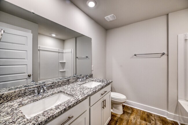 Building Photo - 111 S Grassland Rd