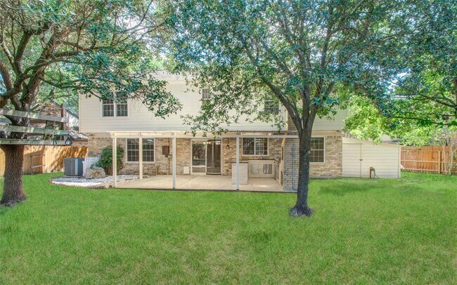 Building Photo - 7803 Maple Brook Ln