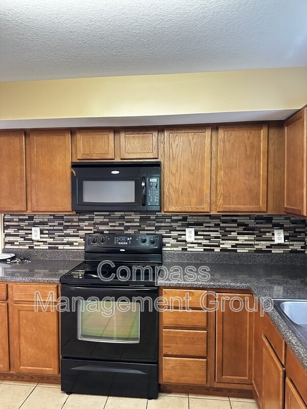 Building Photo - 4755 Forest Landing Way