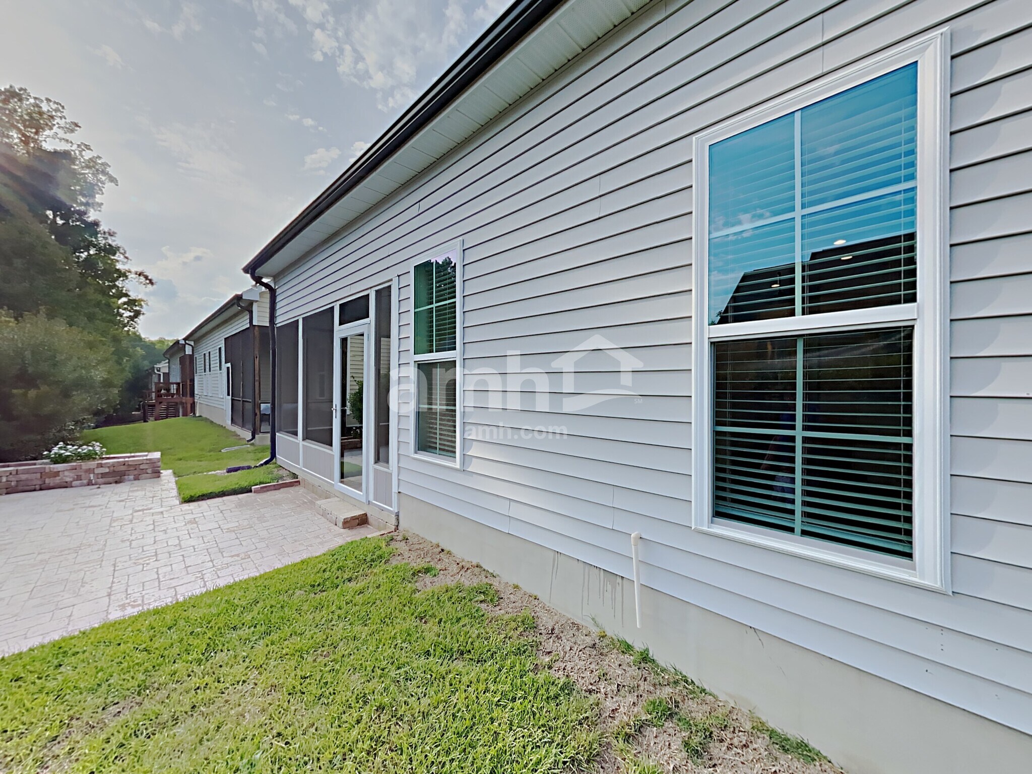 Building Photo - 756 Varina Ln