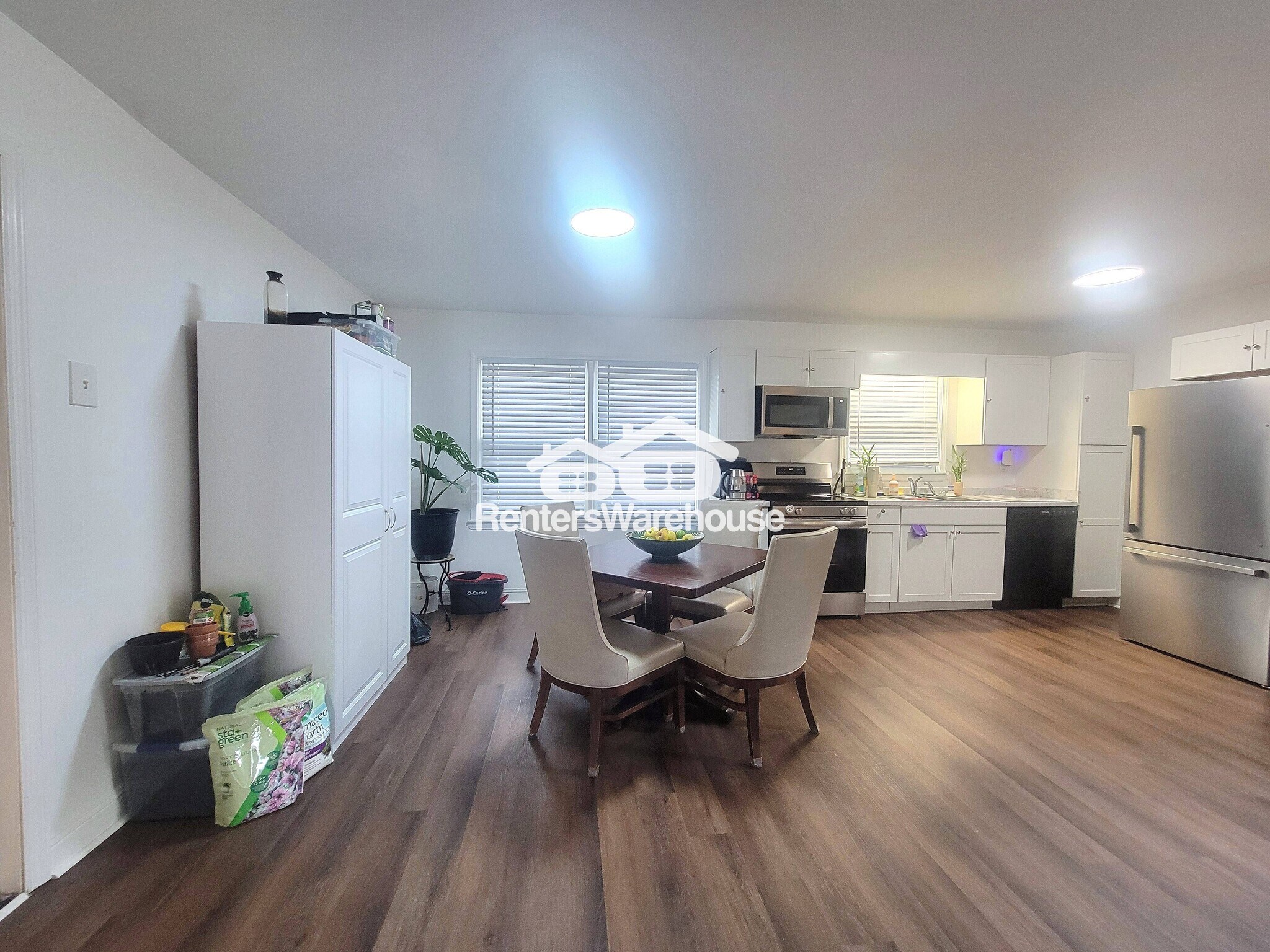 Building Photo - 7539 Pembrook Ct