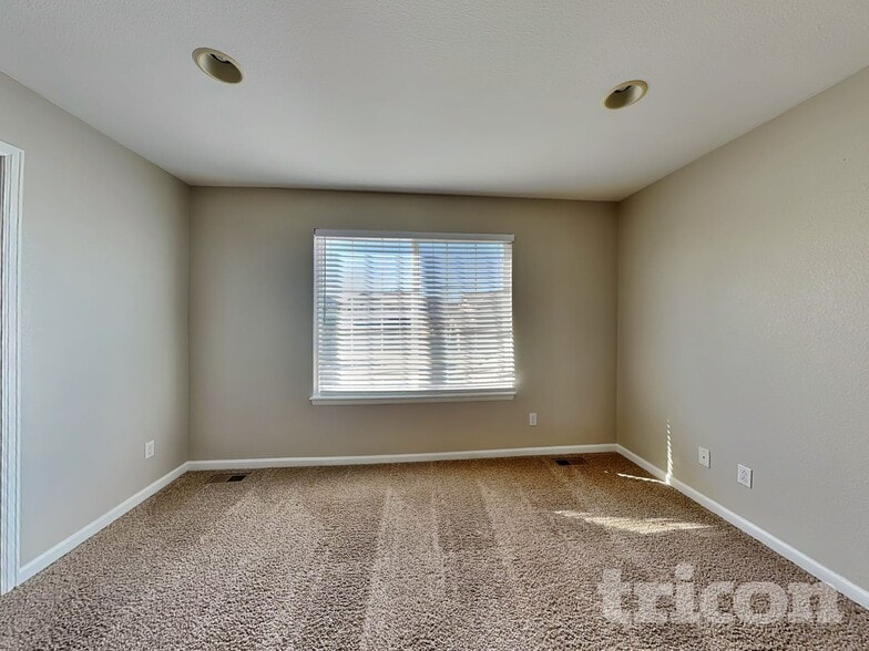 Building Photo - 24881 E Euclid Pl