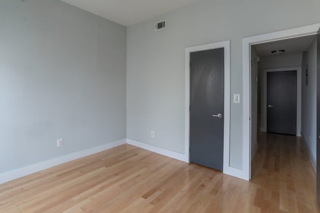 Building Photo - 1033 Flushing Ave