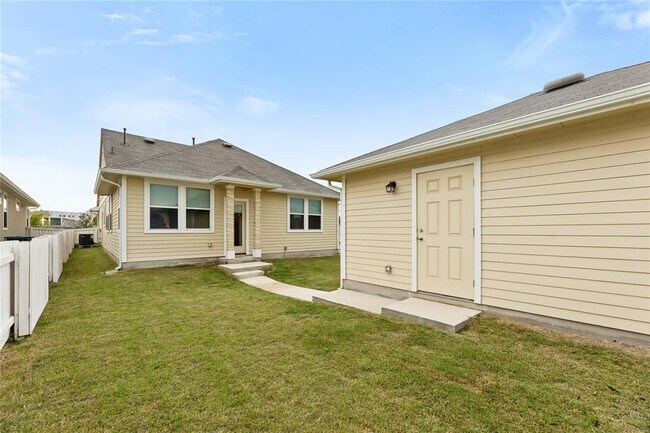 Building Photo - 308 Catalina Dr