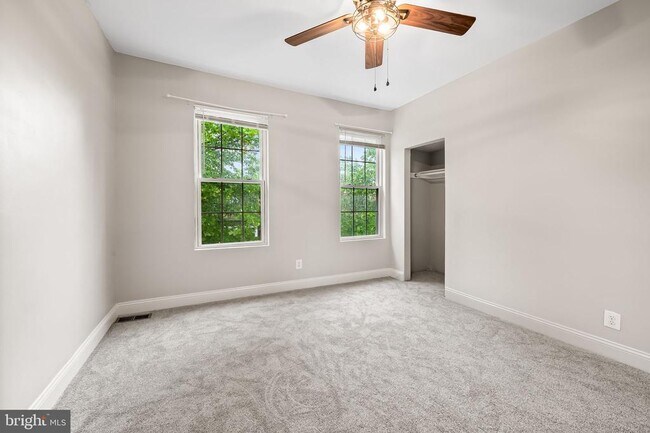 Building Photo - 414 N Bouldin St
