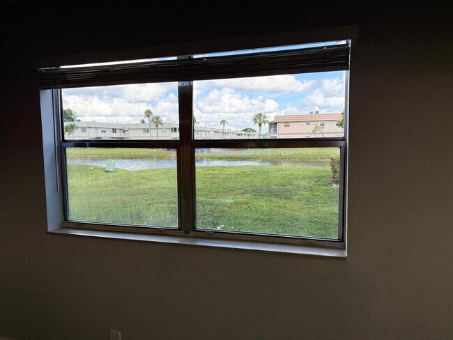 Building Photo - 214 Monaco Blvd