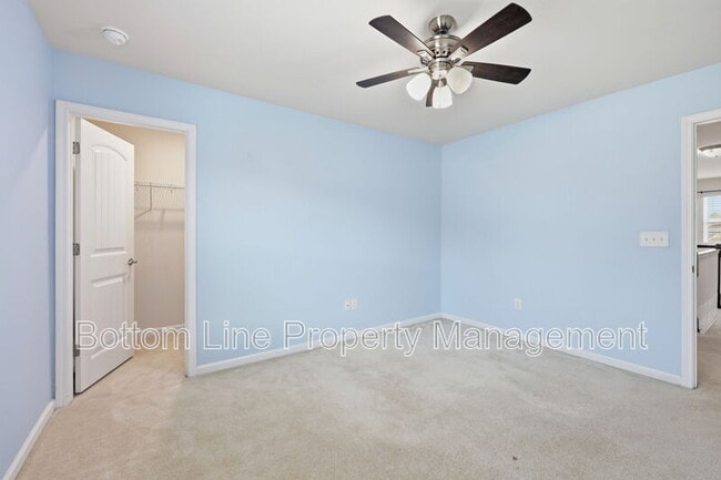 Building Photo - 2496 Emily Brk Wy