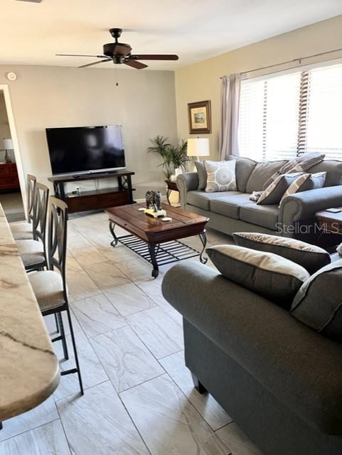 Building Photo - 22497 Glen Ave