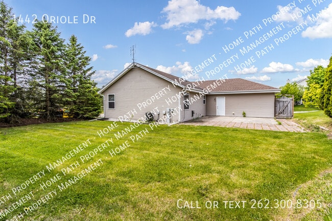 Building Photo - 1442 Oriole Dr