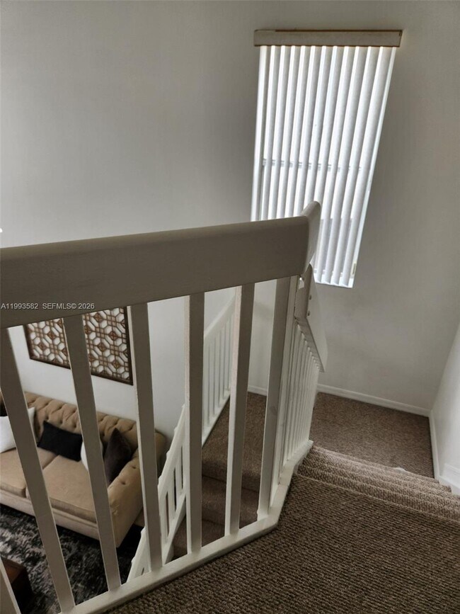 Building Photo - 925 Opal Terrace