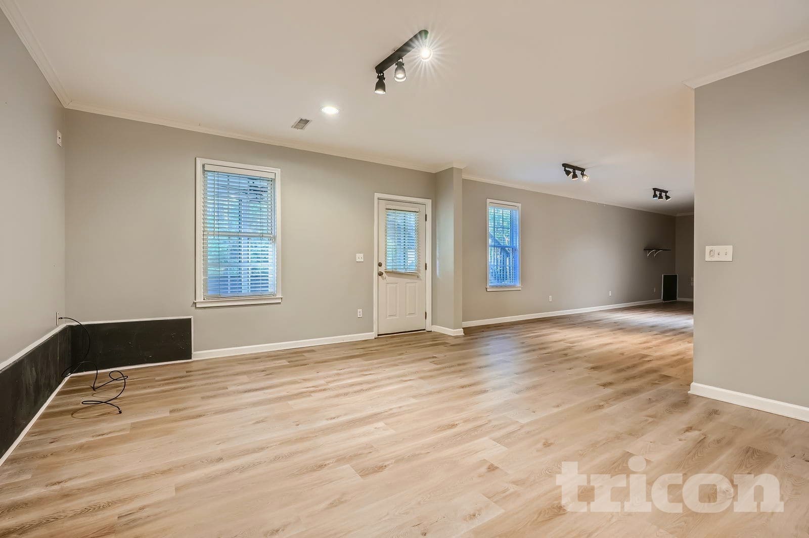 Building Photo - 22 Vinings Lake Dr SW