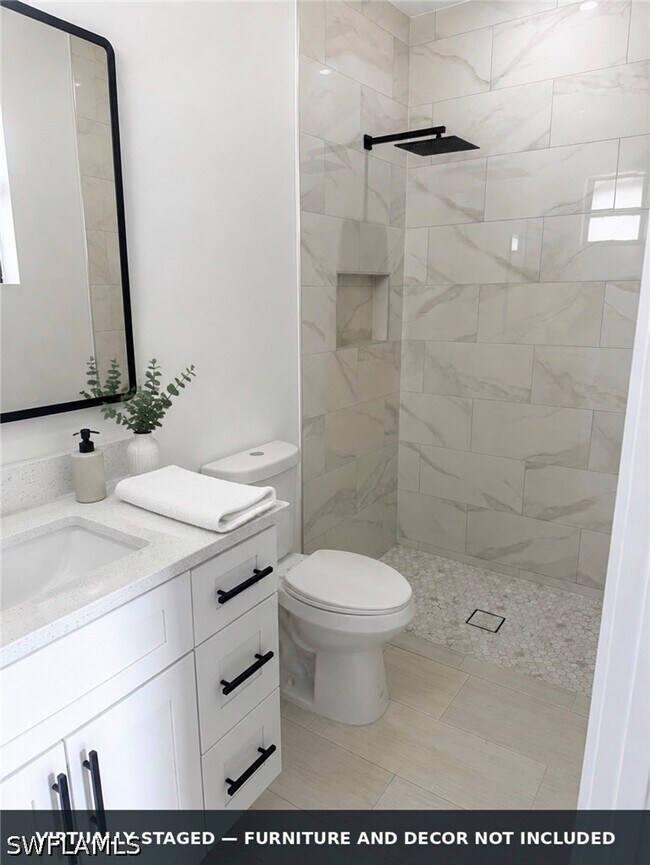 Building Photo - 5442 Billings St
