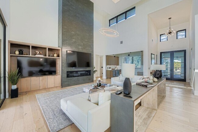 Building Photo - 6412 Lantern View Dr