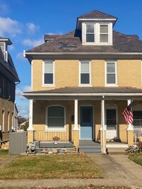 Building Photo - UPDATED TWIN HOME AVAILABLE IN WILSON BORO...