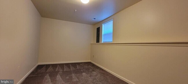 Building Photo - 601 Primus Ct