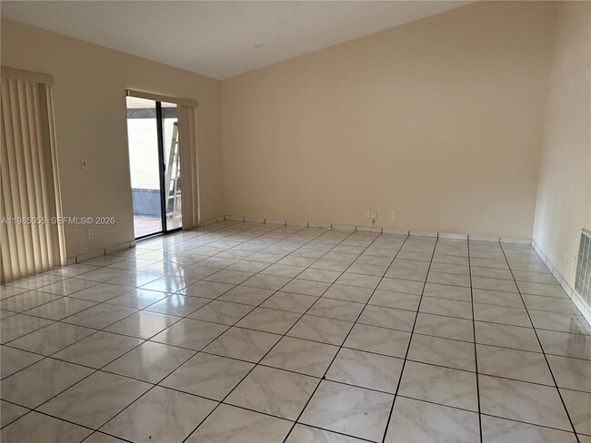 Building Photo - 17321 NW 63rd Ave