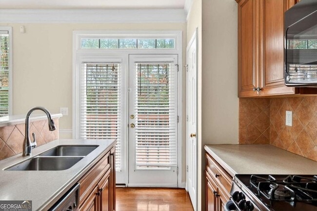 Building Photo - 438 Tioram Ln SE