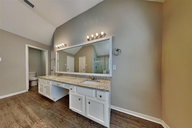 Building Photo - 14511 Cypress Falls Dr