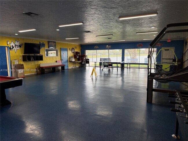 Building Photo - 8111 SW 129th Ave