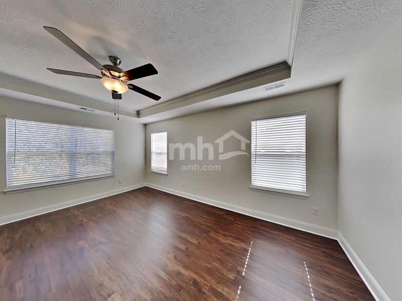 Building Photo - 12590 Dardevle Ln