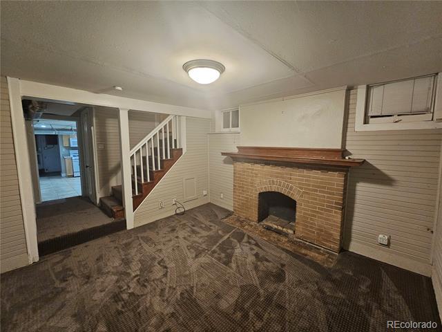 Building Photo - 803 N Marion St