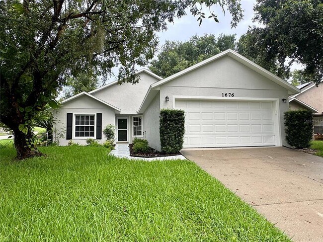 Building Photo - 1676 Vick Rd