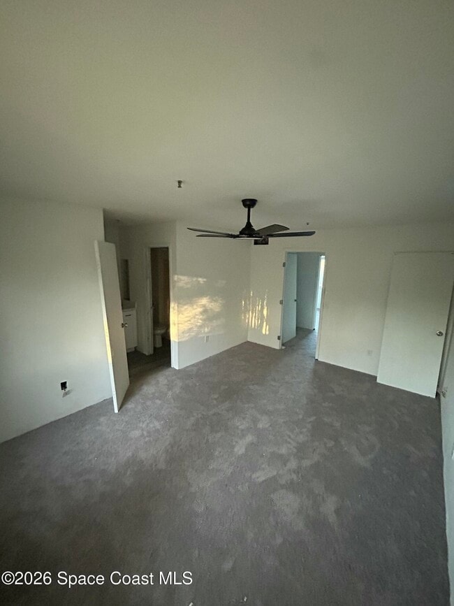 Building Photo - 7801 Maplewood Dr