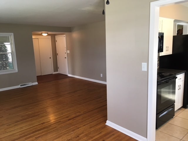 Building Photo - 8001 E Indianapolis St