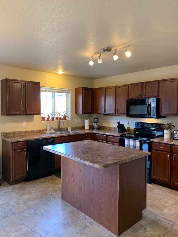 Building Photo - 3794 Winter Sun Dr