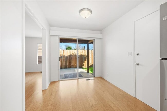 Building Photo - 3817 Breuner Ave