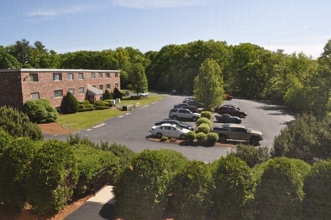Building Photo - 65 Milliken Ave