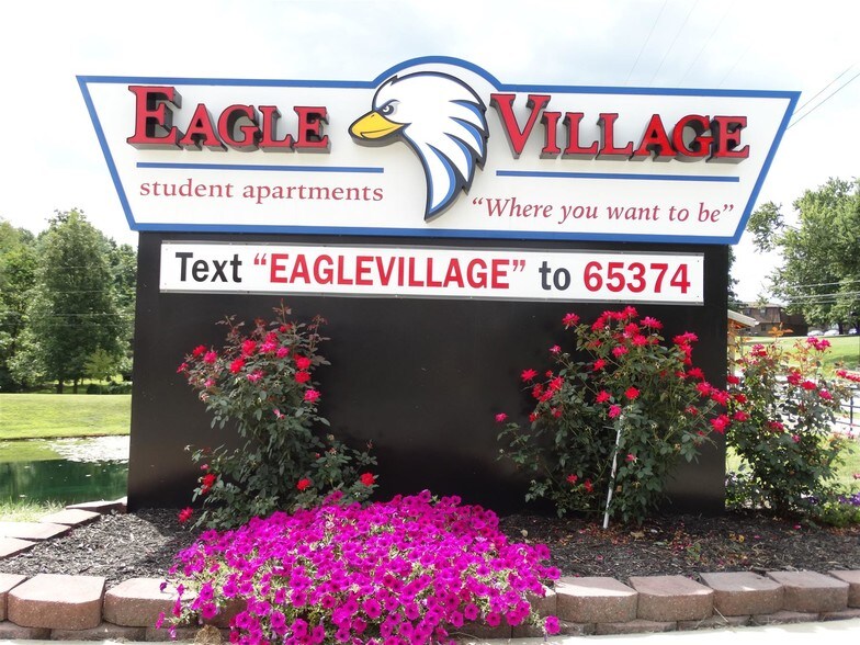 Eagle Village Student Housing 814 Schutte Rd Evansville IN 47712