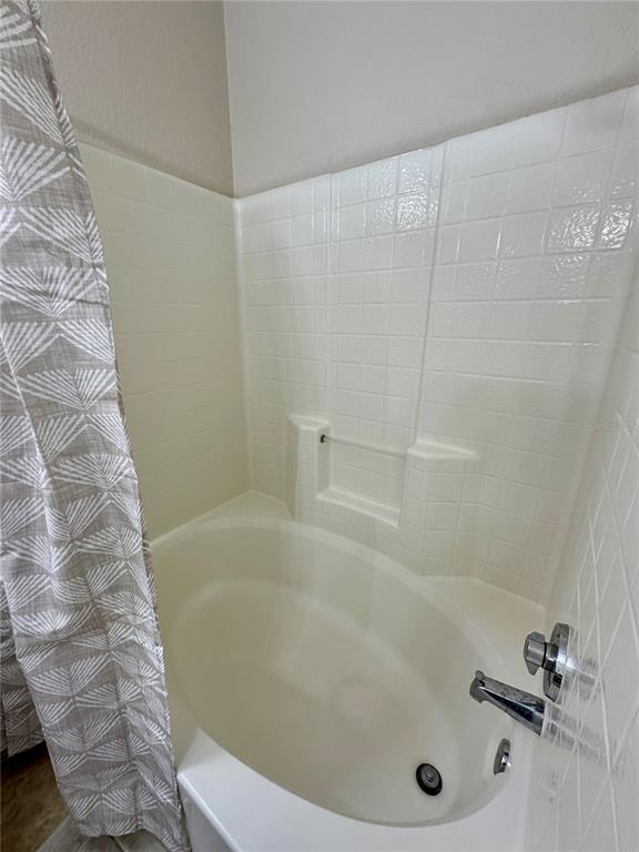 Building Photo - 2724 Via Murano