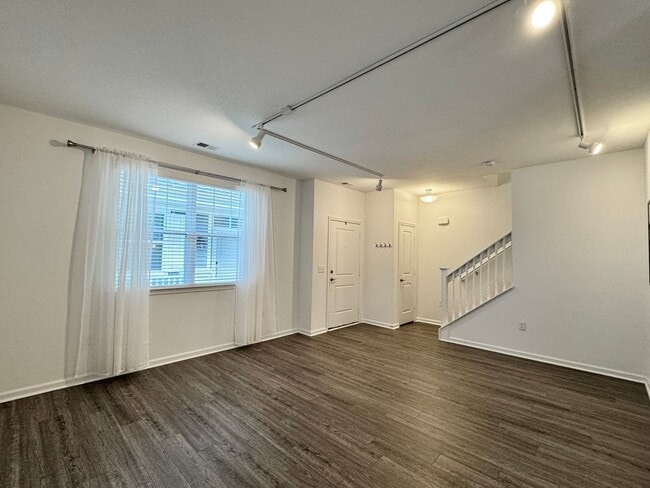 Building Photo - Available NOW! 1st Time Rental! Water, Sewer Trash, Landscaping, Community Pool Included!