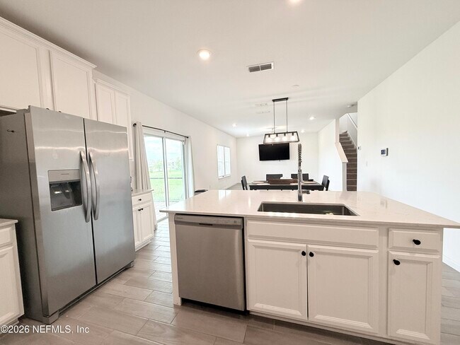 Building Photo - 9931 Lovage Ln
