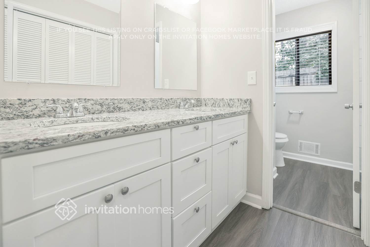 Building Photo - 2463 Rockwood Way SW