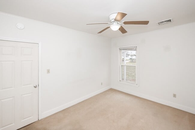 Building Photo - 92 Milk St