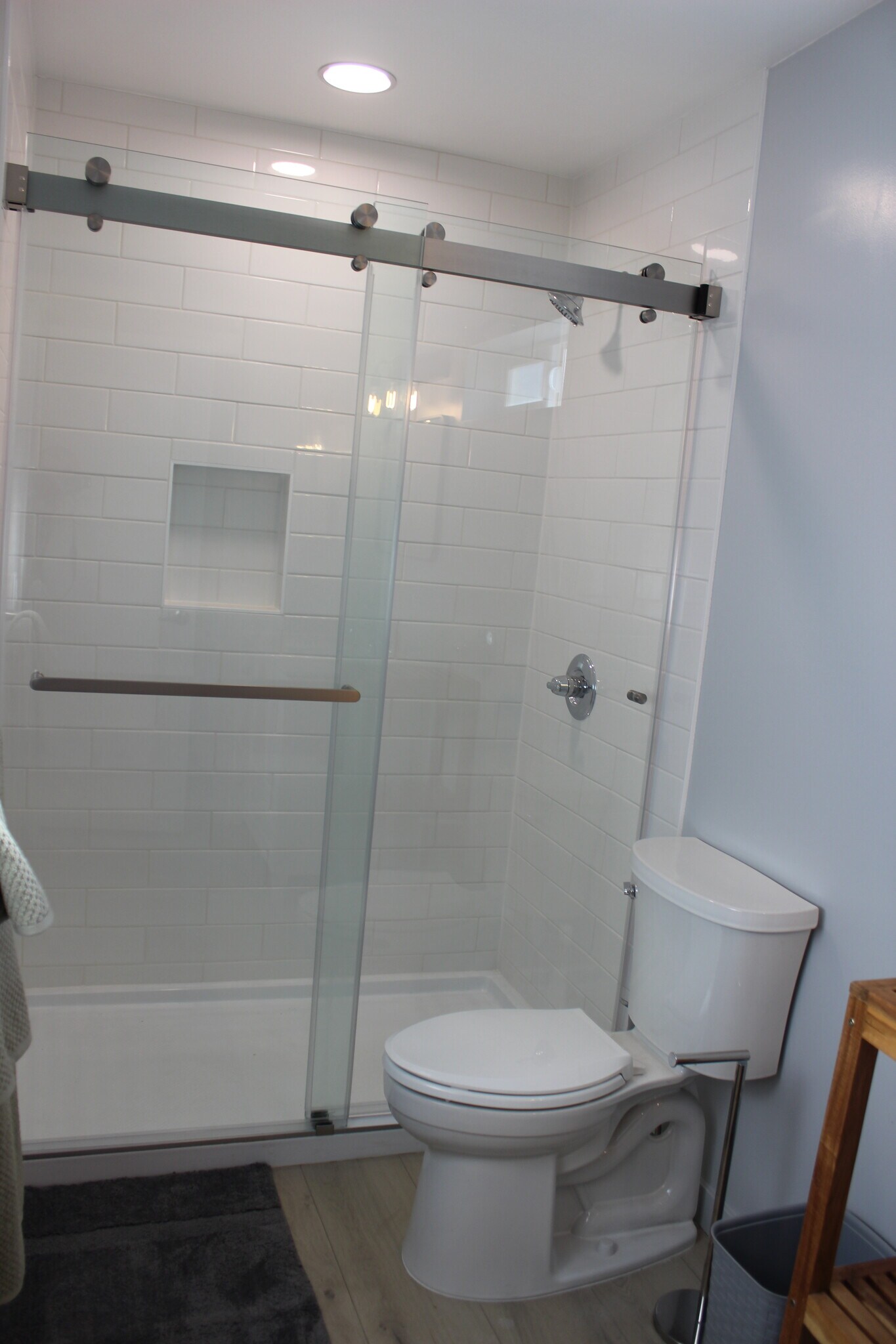 Shower - 1637 Grove Rd