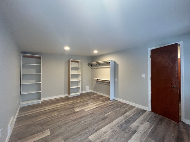 Building Photo - Cozy 1-Bed Cabin on 30 Private Acres – Incredible Views & Outdoor Access