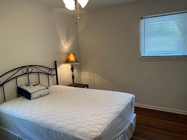 Building Photo - 123 S Jefferson St