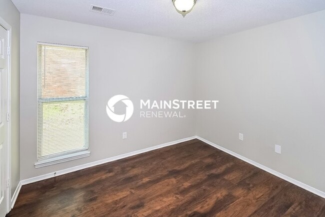 Building Photo - 3 Bedroom Pet-Friendly Home in Olive Branch, MS with Main Street Renewal