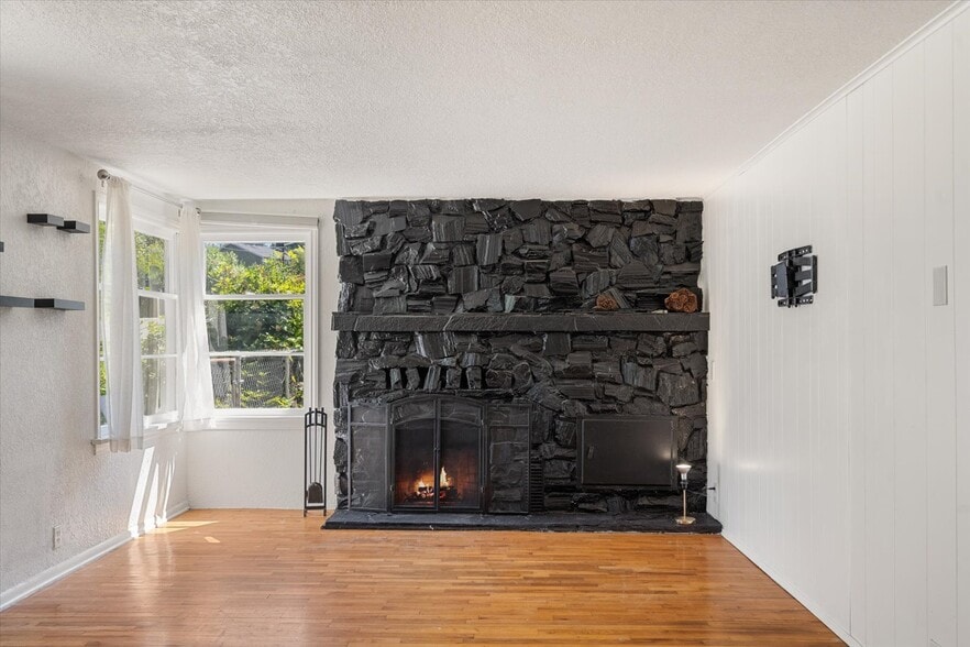 Building Photo - 2232 148th St SW